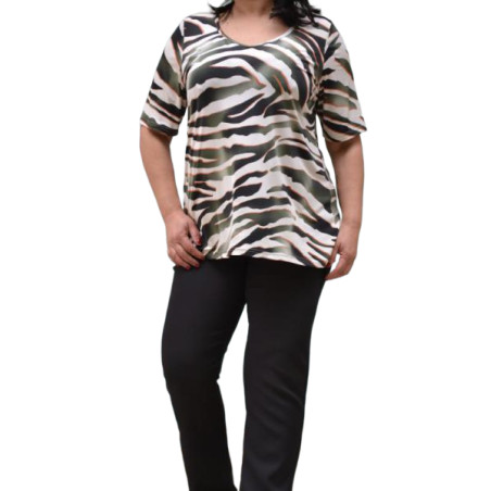 ΚΟΝΤΗ ΜΠΛΟΥΖΑ ANIMAL PRINT ΜΕ ΠΡΑΣΙΝΕΣ ΠΙΝΕΛΙΕΣ