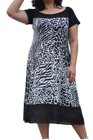 BLACK/WHITE DRESS  ✅