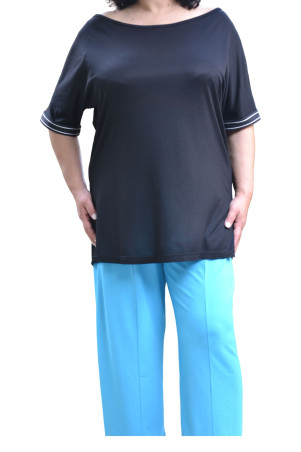 BLACK BLOUSE IN RELAXED FIT ✅