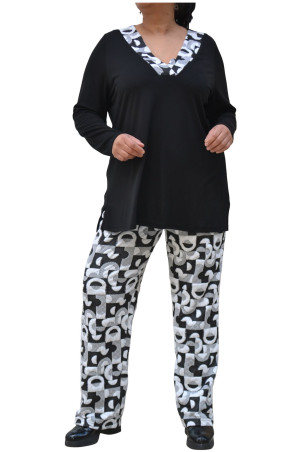 BLACK/WHITE BLOUSE ✅