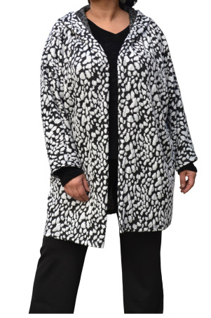 BLACK / WHITE CARDIGAN ✅