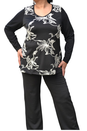 BLOUSE WITH EMBROIDERY ✅