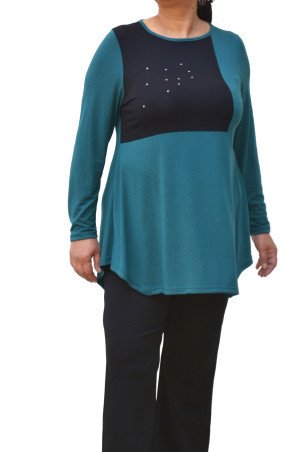 Plus Size Stretch Blouse – Elegant Comfort for Every Look