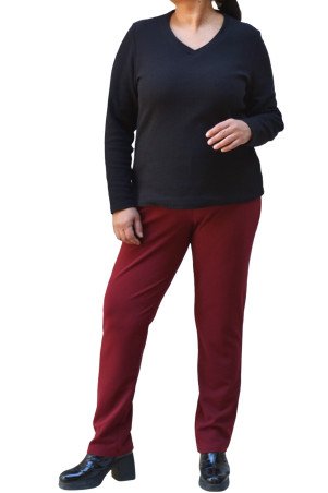 Women's burgundy straight-leg trousers ,perfect for everyday wear